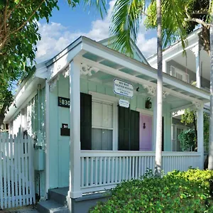  Holiday home Conch Casa